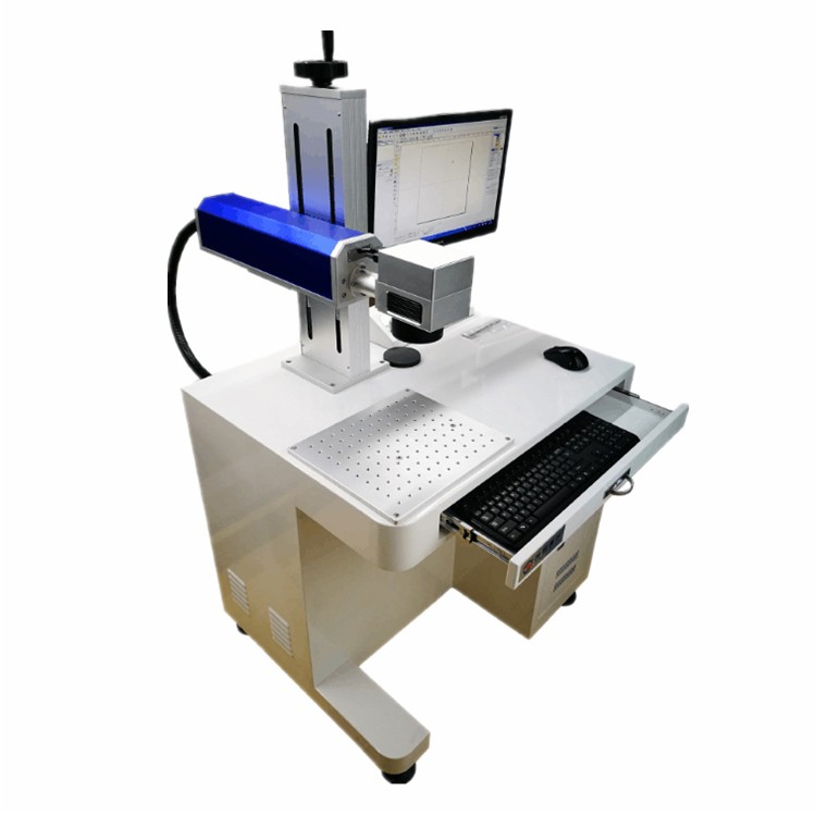 ¿Cuál es el efecto de la potencia del láser en la profundidad de marcado en u...